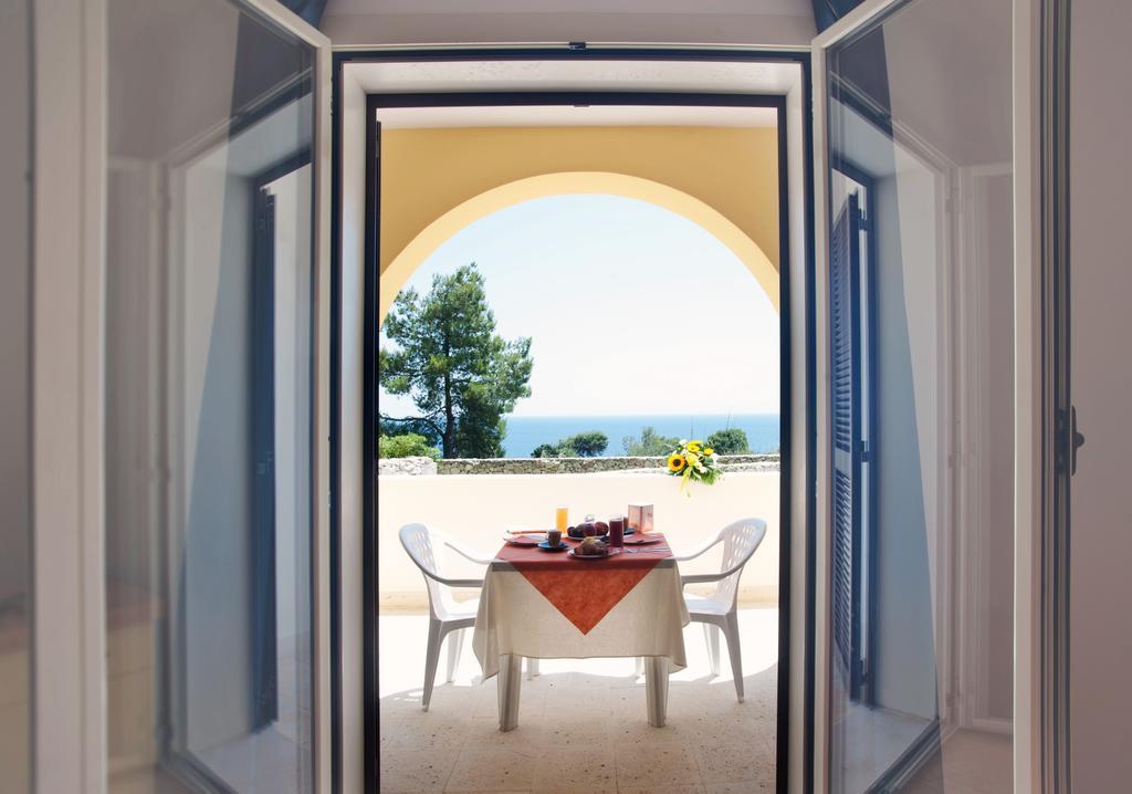 Oasi D'Oriente Aparthotel Santa Cesarea Terme Exterior foto